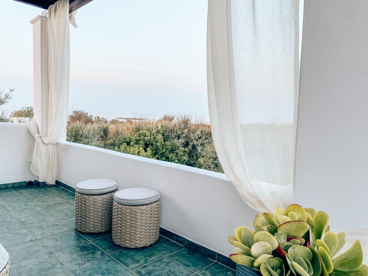 Luxury 3Br Sunrise Villa , Seaside Gyrismata Скирос Экстерьер фото